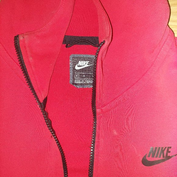 Nike Tech Fleece Hoodie (Red) - Picture 2 of 2